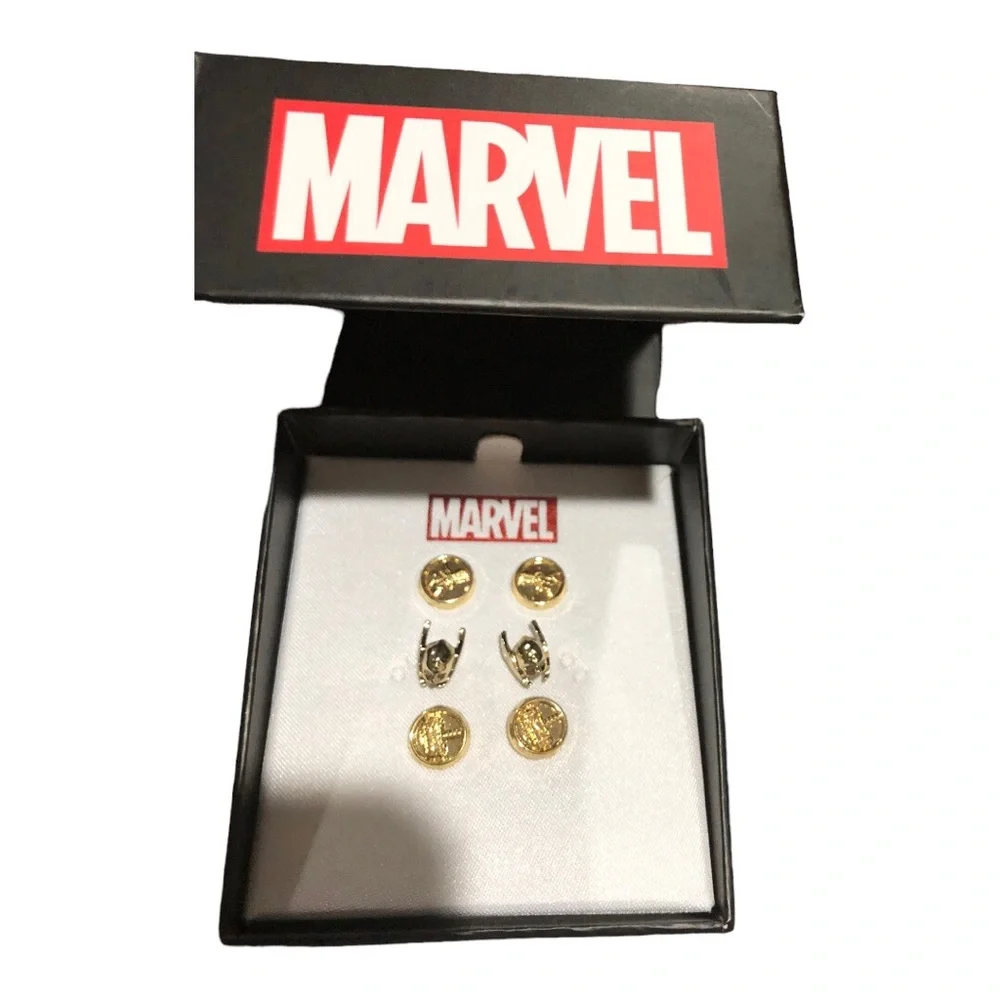 Marvel comics Thor love & thunder 6piece stud earrings boxed set new - Picture 2 of 12